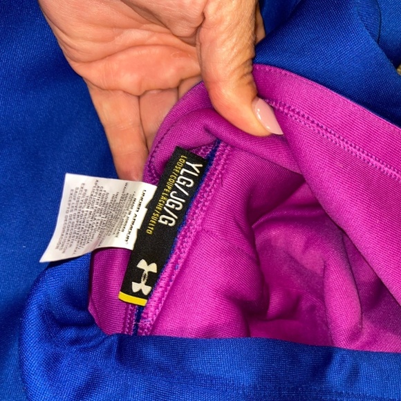 Under Armour size youth large hoodie - Picture 5 of 5